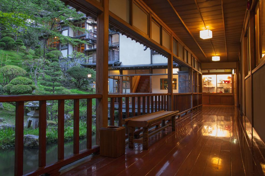 Mukaitaki Hotel Aizuwakamatsu Eksteriør billede