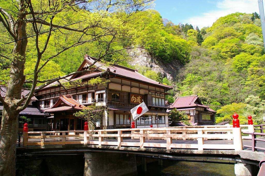 Mukaitaki Hotel Aizuwakamatsu Eksteriør billede